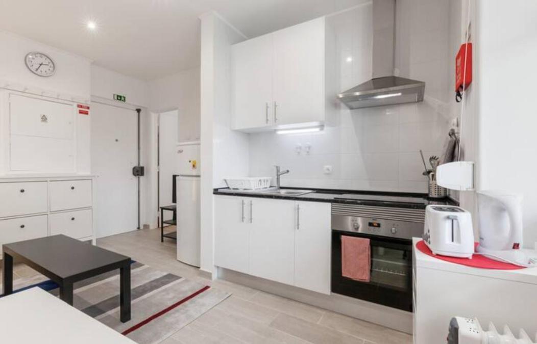 Beautiful 1 Bedroom Apartment Near Benfica Lisboa Εξωτερικό φωτογραφία